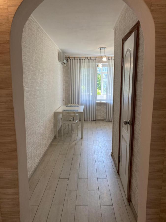 Kolodeznaja 17 Apartment Nikolayev Luaran gambar